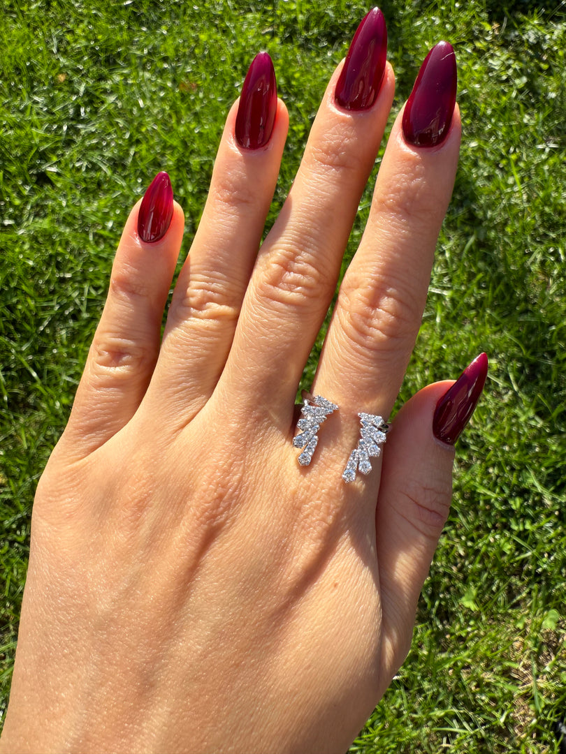 Angel wings diamond ring
