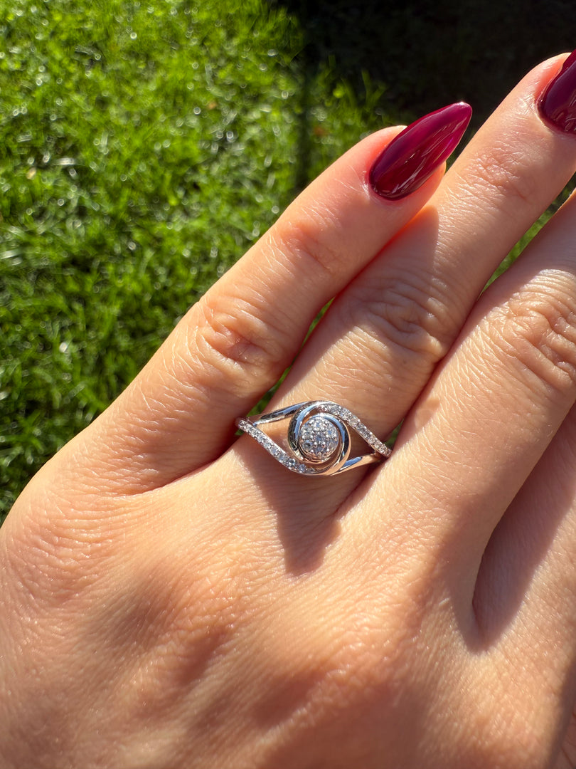 White flower cluster ring