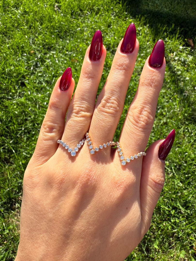 Diamonds V Ring Rose Gold