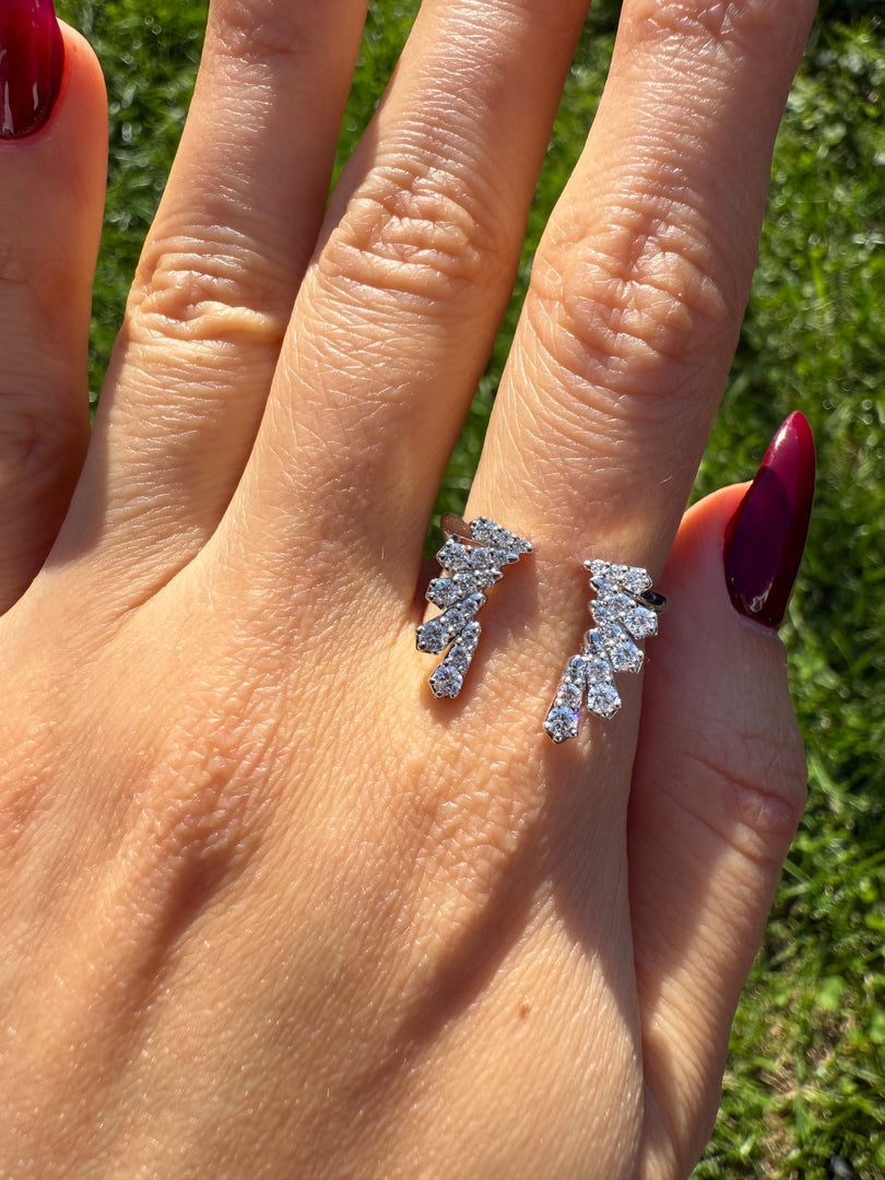Angel wings diamond ring