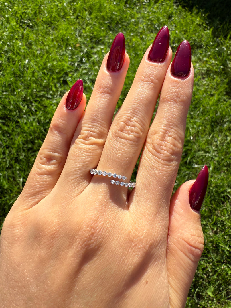 Twisted diamond band