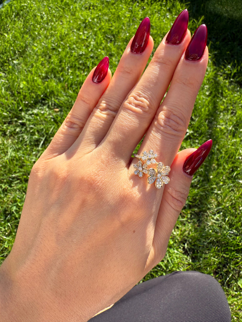 Flowers diamond ring