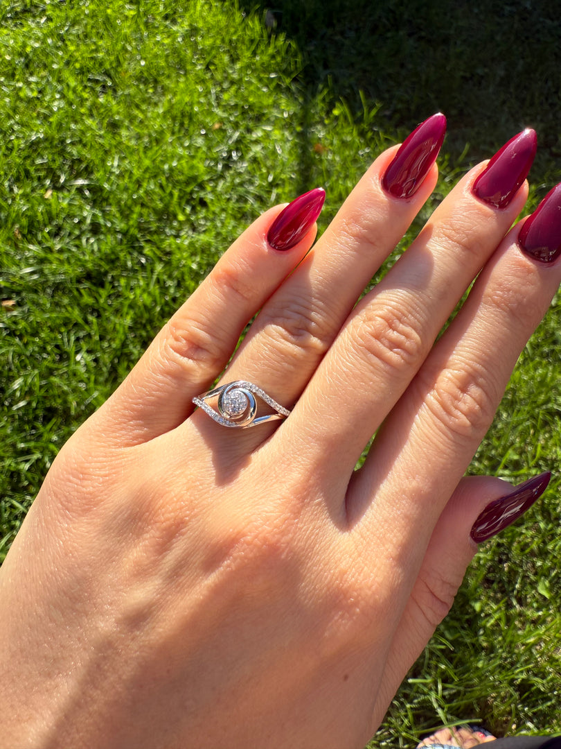 White flower cluster ring